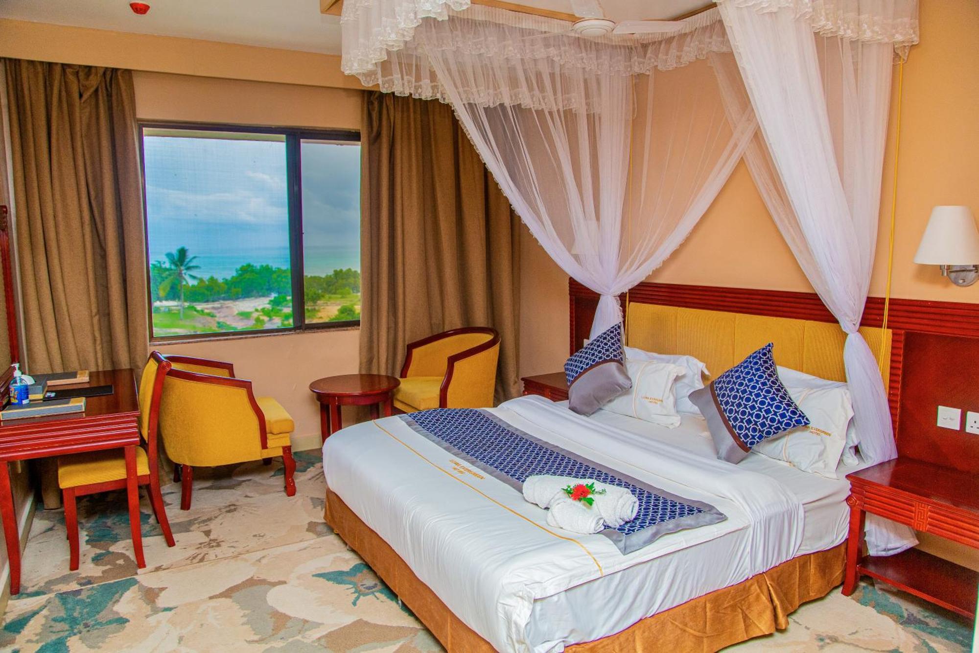 מטווארה Luwa Evergreen Hotel מראה חיצוני תמונה